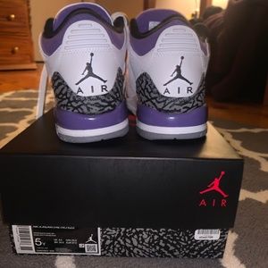 Air jordan retro 3 (gs) purple and black never worn size 5